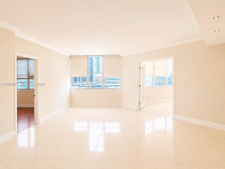 825 Brickell Bay Dr #1245 — Photo 11
