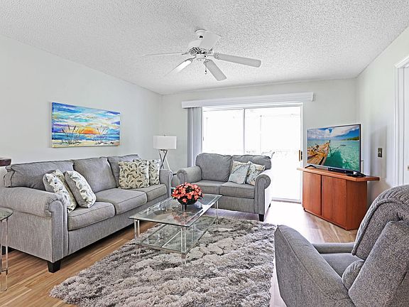 3rd image of 6505 Stone River Rd APT 209