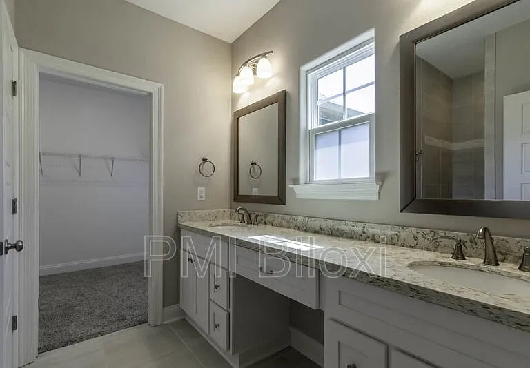 16982 W Landon Green Dr — Photo 32
