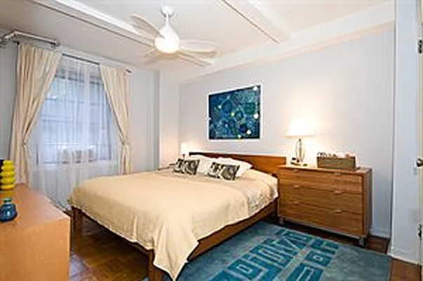 Sold by Douglas Elliman | media 15