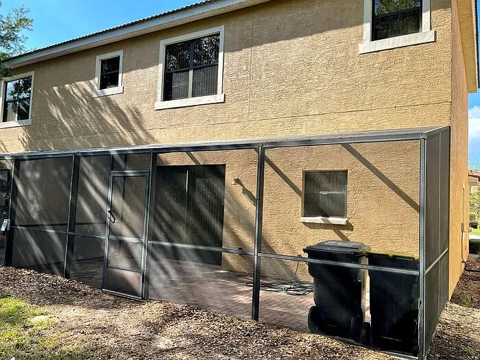 3 bed, 2.5 bath, 1645 sqft, $1,600 — Photo 4