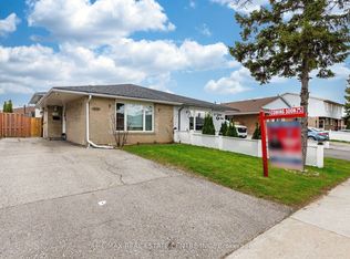 7260 Redfox Rd, Mississauga, ON L4T 2L8