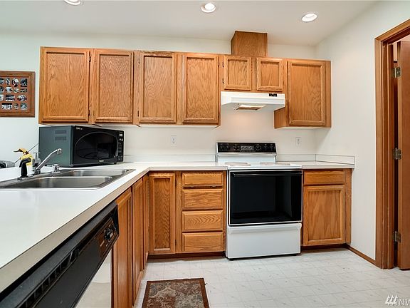 4th image of 7518 89th Ave SE
