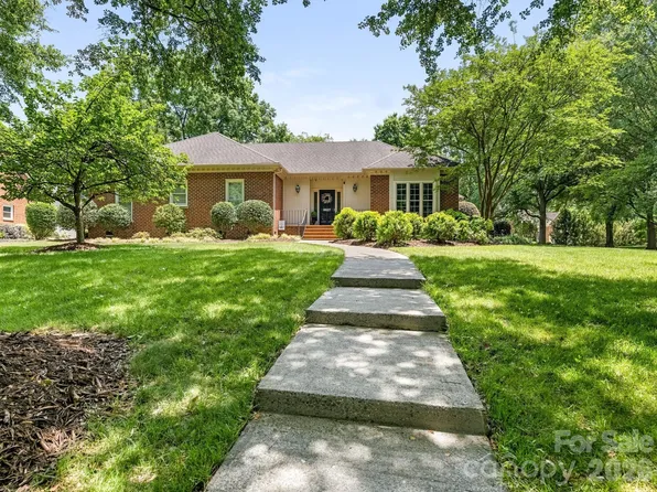 9627 Penshurst Trce, Charlotte, NC 28210