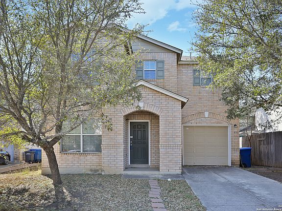 2nd image of 431 Amberdale Oak