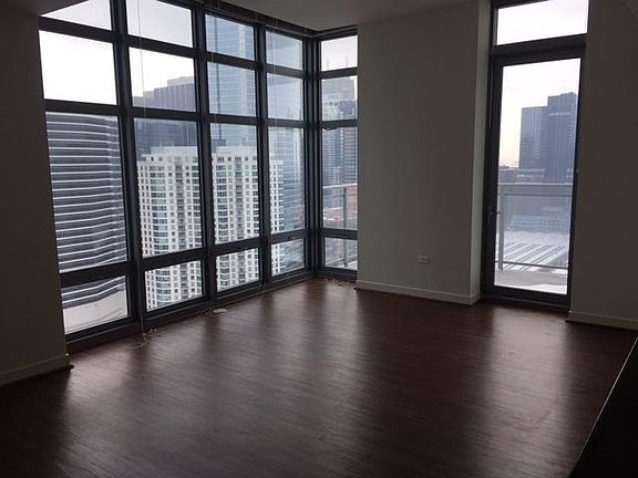3rd image of 552 W Kinzie St #W1305