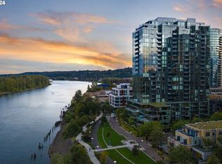 841 SW Gaines St UNIT 205, Portland, OR 97239