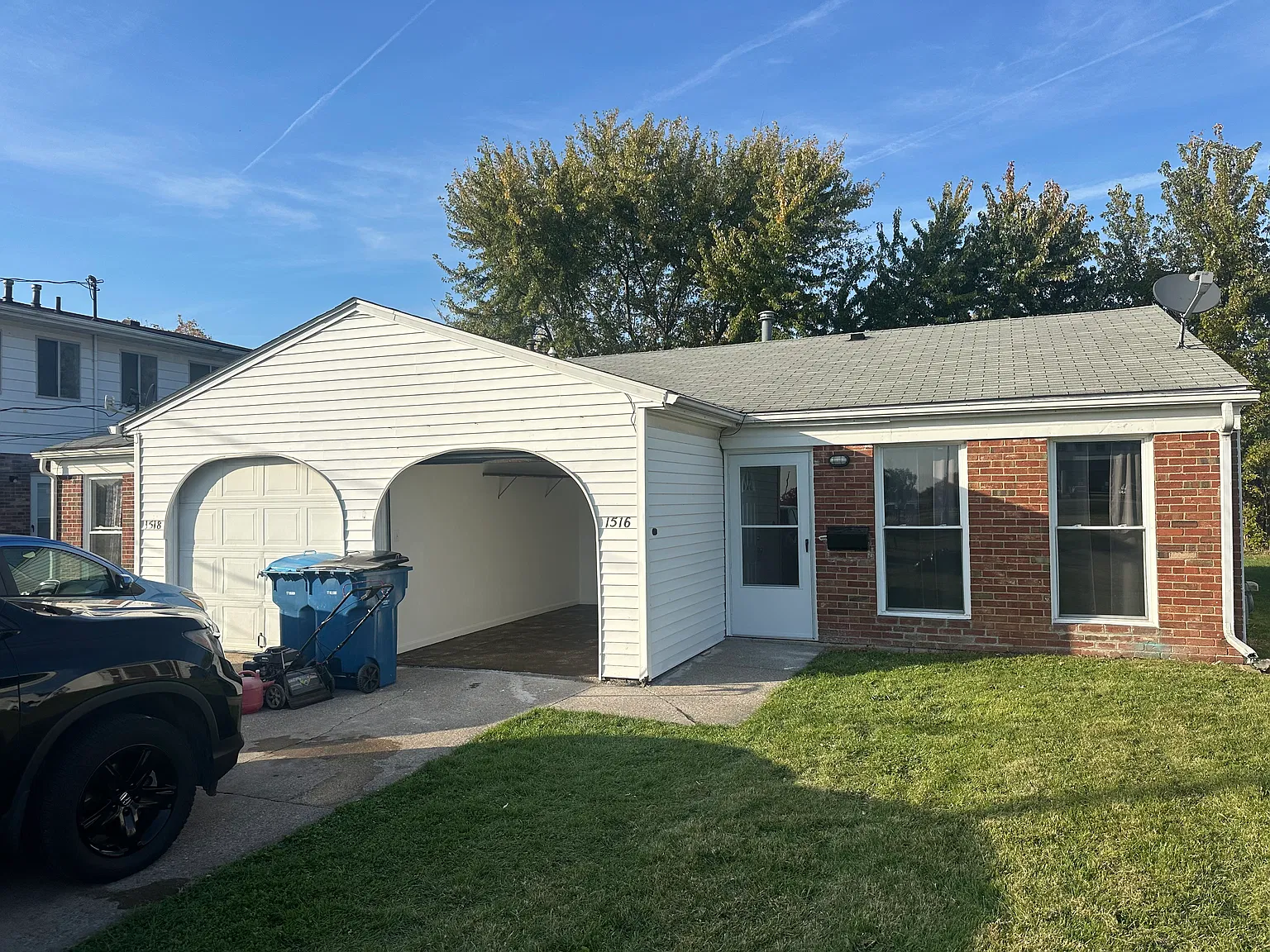 2 bed, 800 sqft, $1,200 — Photo 2