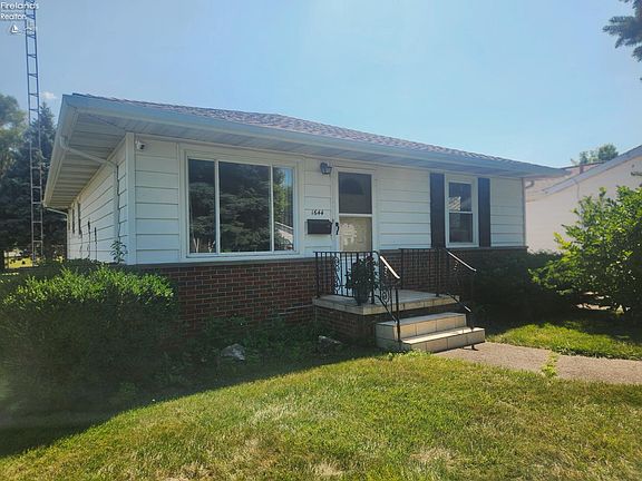 4th image of 1644 S Larchmont Dr