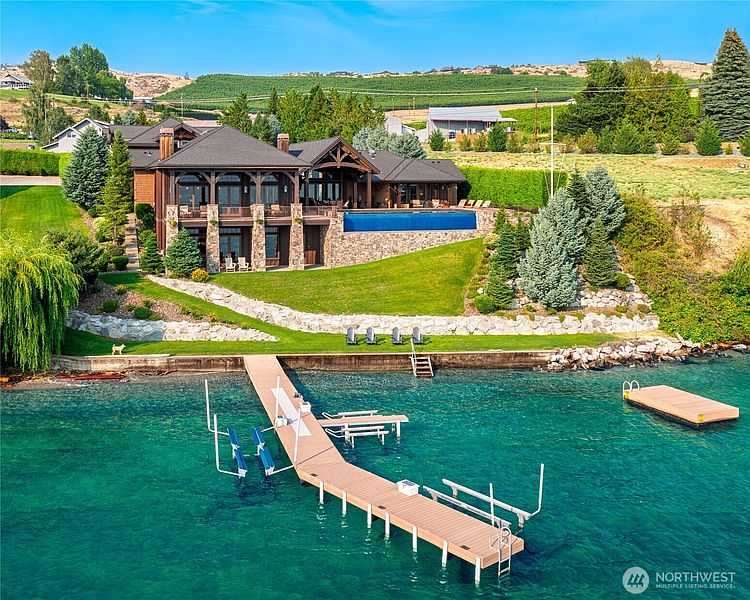 2nd image of 17 & 21 Moonlight Bay Lane