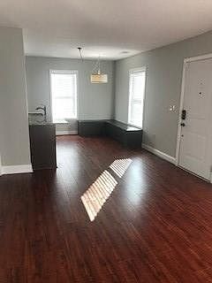 Dining area with built in seating