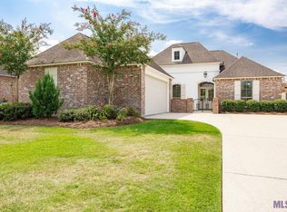 16208 Woodland Trl, Baton Rouge, LA 70817