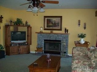 61 W Pine Rd, Staatsburg, NY 12580