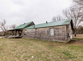 888 Dry Bone Rd, Ash Flat, AR 72513