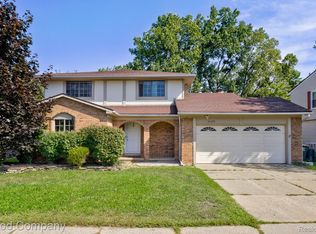 41490 Hanford Rd, Canton, MI 48187