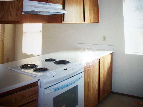2nd image of 19851 25th Ave NE APT 206