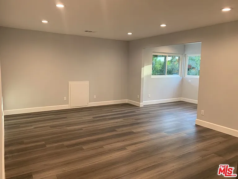 22700 W Flamingo St — Photo 17