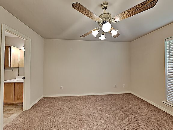 4th image of 306 Fairfield Ln