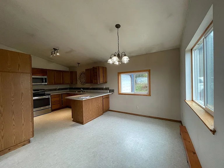 10980 Bells Flats Rd — Photo 10