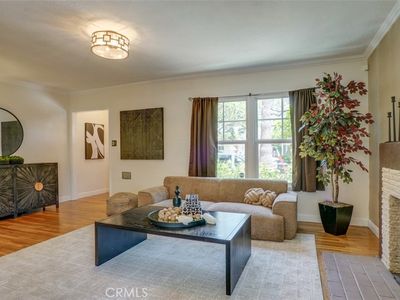 525 N Mariposa St, Burbank, CA, 91506