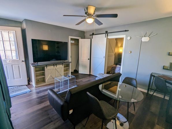 146 2nd St