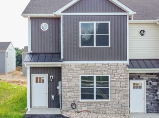 620 Zephyr Dr, Rockingham, VA 22801