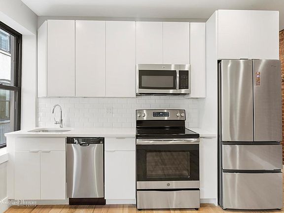 3rd image of 201 W 145th St APT 4B