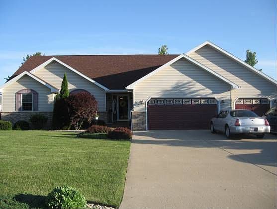 1st image of 220 Mary Senica Ct