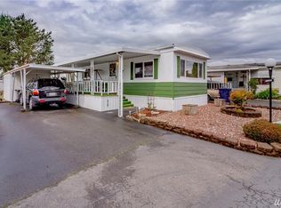 1169 Maple Dr, Enumclaw, WA 98022