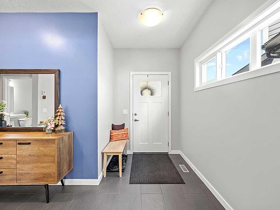2nd image of 123 Masters Rise SE