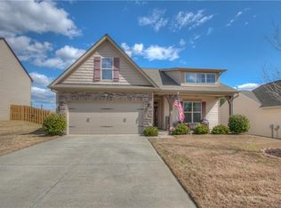 108 Marquette Dr, Mount Holly, NC 28120