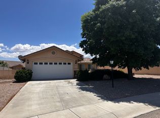 4952 N Oregon Trail Ln, Kingman, AZ 86401