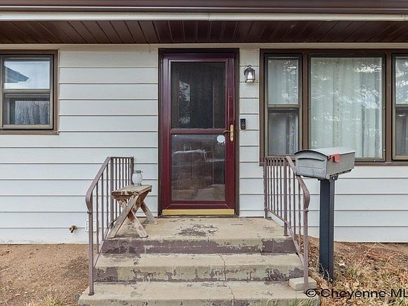 4th image of 1425 Palmer Dr