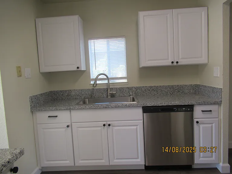 5125 Meyers St — Photo 5