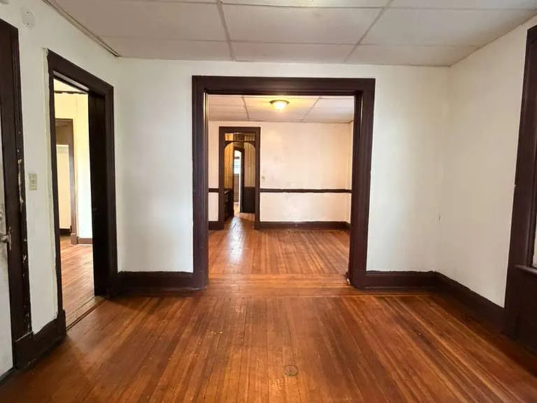 385 Orange St #2 — Photo 4