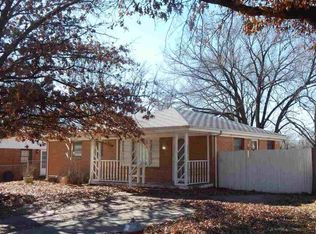 603 N Highland Park Dr, Mulvane, KS 67110