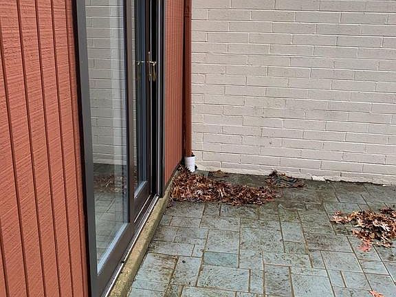 2nd image of 1656 Waters Edge Ln