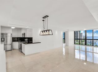 Brickell Bay Club Condo, Miami, FL 33129