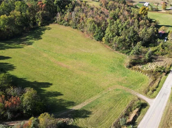 12181 Old Riley Rd, Frazeysburg, OH 43822