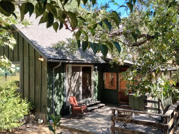 184 Manzanita Ct, Pierpoint Springs, CA 93265