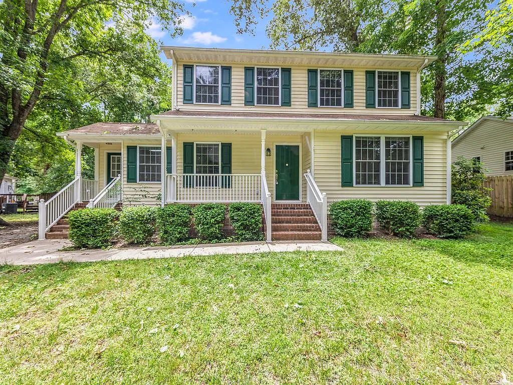 Building Photo - 320 Burr Dr