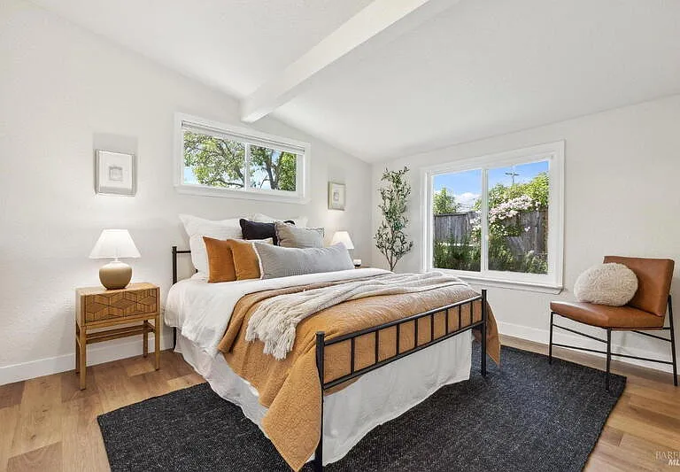 53 Labrea Way — Photo 10