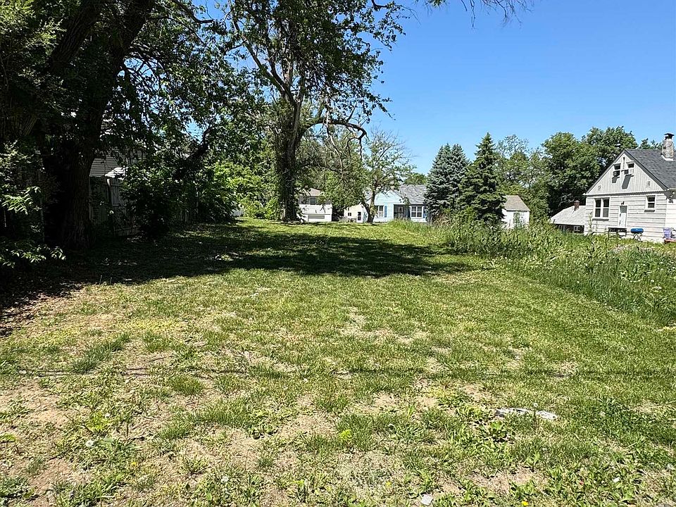 1st image of 4639 Grand Ave