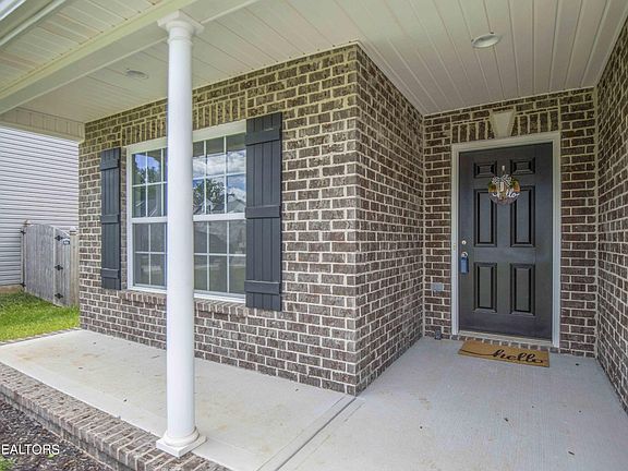 4th image of 3053 Farmhouse Dr