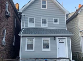 729 E 218th St, Bronx, NY 10467