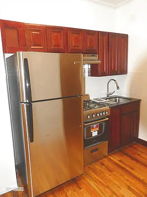 Rented by Citi Habitats | media 9