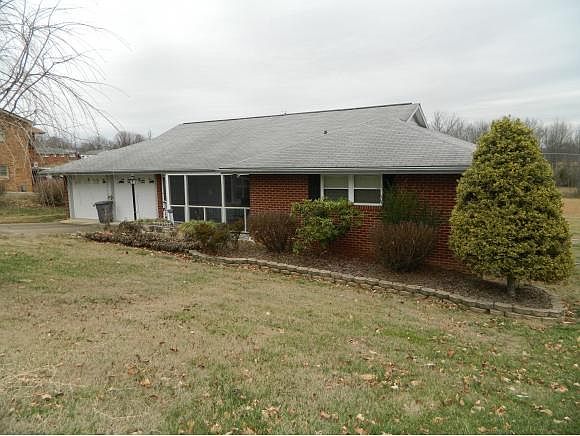 1st image of 419 Murphy Ave