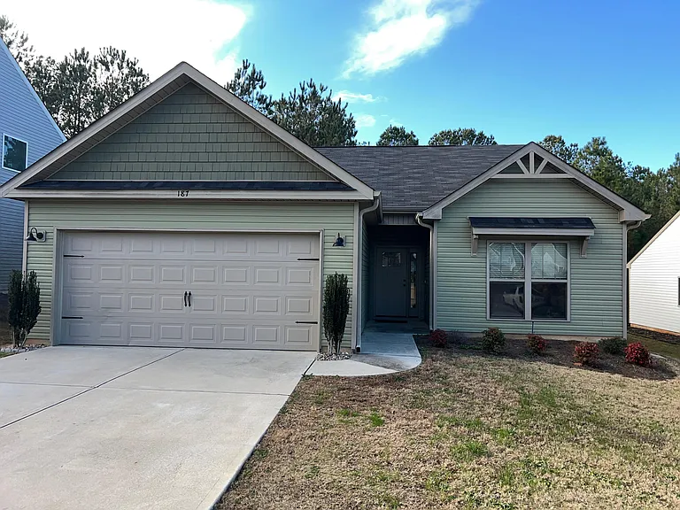 187 Bay Meadows Dr SW — Photo 1