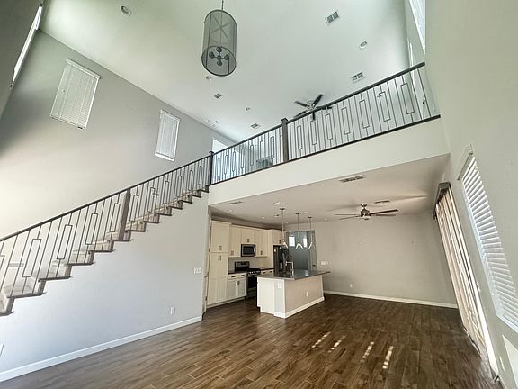4th image of 4582 S Montana Dr