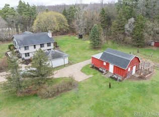 8054 Myers Lake Ave NE, Rockford, MI 49341